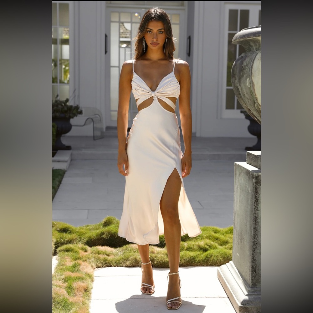 HELLO MOLLY CHAMPAGNE MIDI CUT OUT DRESS